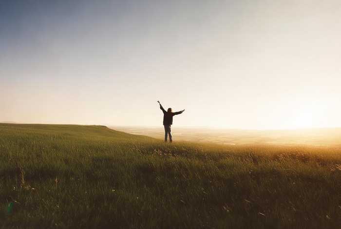 生活和自由掌控在自己手里；生活和自由掌控在自己手里英文