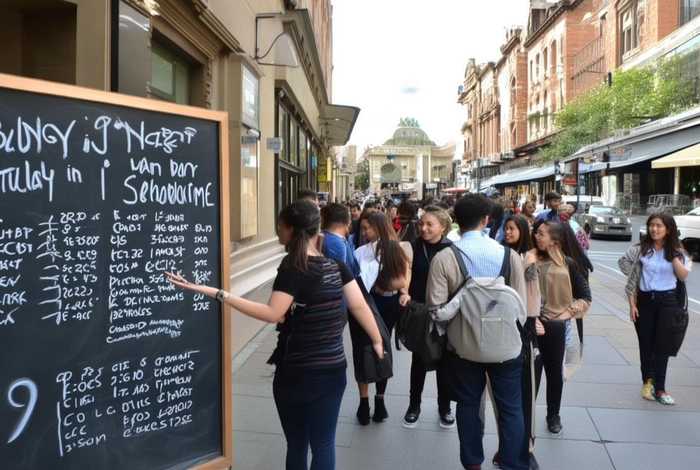 墨尔本留学一年多少钱包括生活费 墨尔本留学一年多少钱包括生活费呢