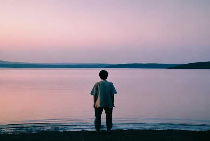 一个人生活歌词是什么歌、歌词是一个人生活的歌名叫什么? 一个人生活歌词是什么歌、歌词是一个人生活的歌名叫什么?