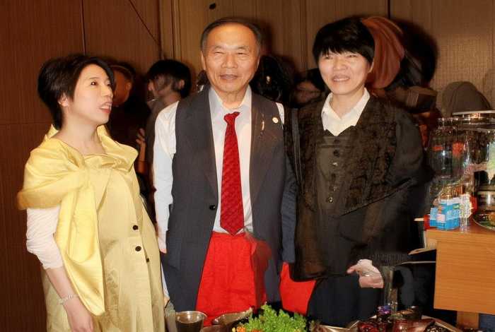 宠物狐狸咬人吗（宠物狐狸咬人吗有毒吗）