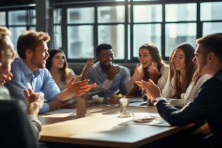 如何处理职场人际关系问题 如何处理好职场人际关系与沟通问题