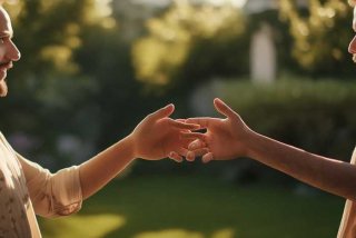 人际关系的特征包括情感互动性吗、人际关系的特征包括情感互动性吗对吗