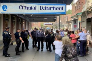 宠物店宠物叫声噪音归哪个部门，宠物店宠物叫声噪音归哪个部门管