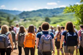 义工旅行联系电话 义工旅行攻略