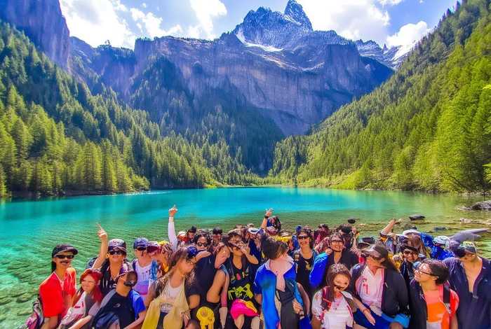 四川青年旅行社九寨沟旅游，中国青年旅行社九寨沟旅游价格