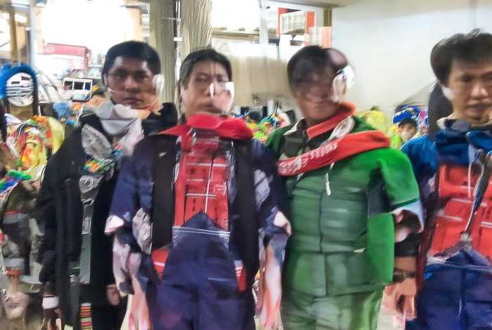 尼尔斯骑鹅旅行记梗概30 尼尔斯骑鹅旅行记梗概300字左右以第三人称来写