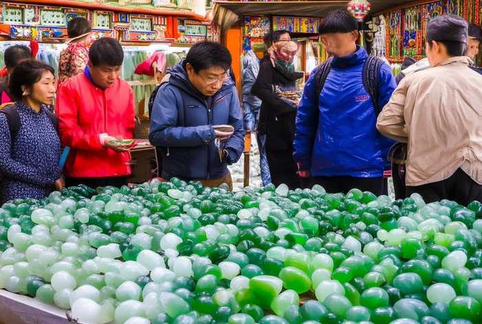 九寨沟旅行团在松潘买松贝靠谱吗，九寨沟松潘旅游买玉