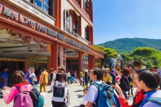 昆明中国国际旅行社云南旅游，云南省国际旅行社昆明业务中心