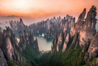 张家界旅行攻略必看，张家界旅行攻略必看视频