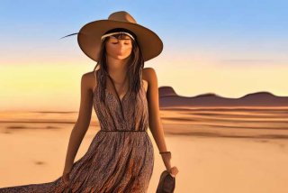 三毛旅行记罡全身图（三毛旅行记罡的全身图片）