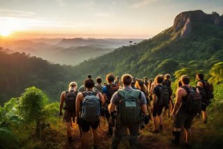 探险旅行在线观看、探险旅行在线观看全集电影