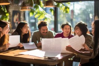 旅行团乐队永远都会在歌词打印版，旅行团永远都会在歌词含义