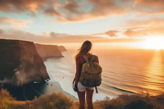 独自旅行电影免费；独自旅行电影免费播放