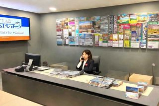 携程旅行网电话，携程旅行网电话联系我要负责人电话他需要报工号吗