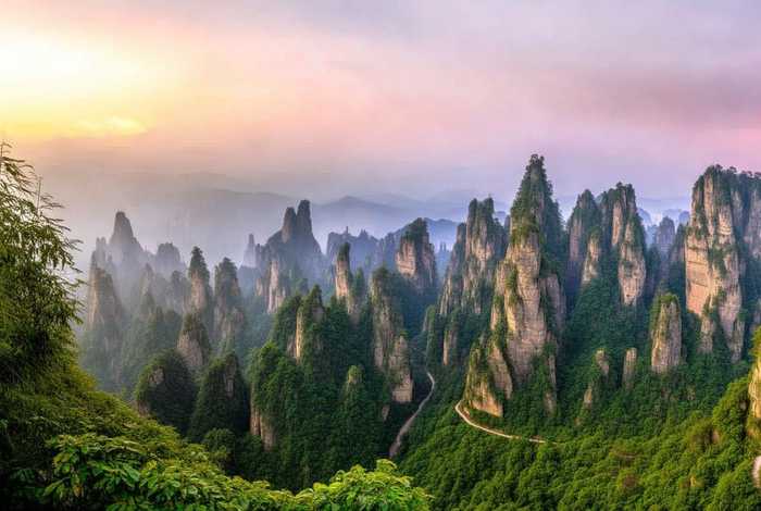 张家界旅行攻略5日游，张家界旅行攻略5日游路线