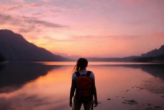 独自旅行歌曲（独自旅行歌曲原唱）