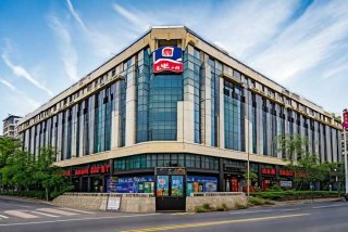 昆明康辉众旅国际旅行社有限公司、昆明康辉众旅国际旅行社有限公司昆百大门店