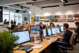 《旅行社条例》；《旅行社条例》(2020年修正)