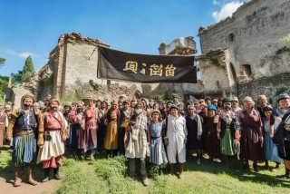 新安旅行团历史故事简介 - 新安旅行团历史故事简介概括