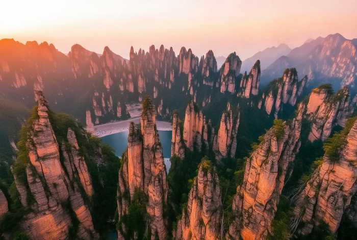 张家界旅行英文、张家界旅行英文作文