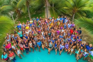 旅行团图片 旅行团图片大全大图