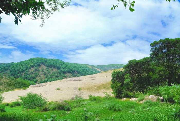 石家庄旅行社燕赵李晓冰电话;石家庄到草原旅游燕赵旅行社李晓冰电话 石家庄旅行社燕赵李晓冰电话;石家庄到草原旅游燕赵旅行社李晓冰电话