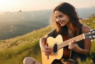 旅行吉他谱c调；旅行吉他谱c调简谱