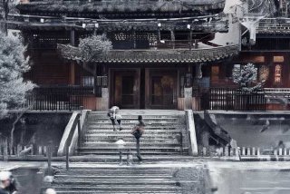 灰尘的旅行读后感30字左右；灰尘的旅行读后感30字左右四年级