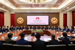 中央经济工作会议精神交流发言，中央经济工作会议精神交流发言税务系统