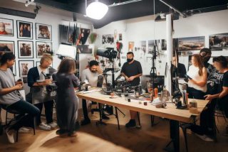 摄影工作室如何经营（摄影工作室如何经营才能赚钱）