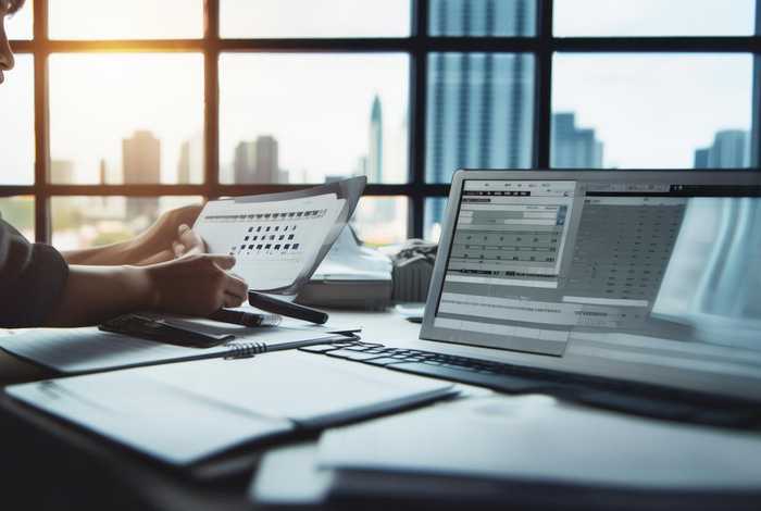 明怎么开才不会影响公司；明怎么开才不会影响公司上班