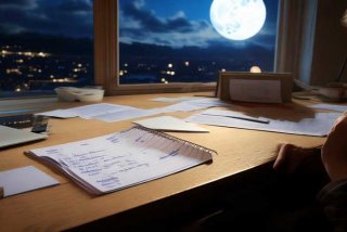 月度工作总结300字左右怎么写，月度工作总结300字左右怎么写的