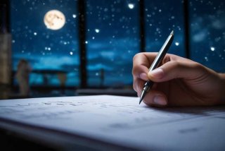 月度工作总结开头怎么写（月度工作总结开头怎么写简短）