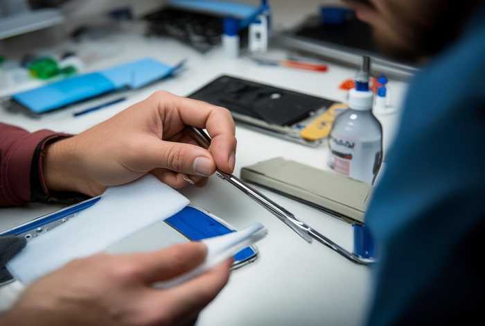 电子产品胶印怎么去除、电子产品胶印怎么去除小妙招