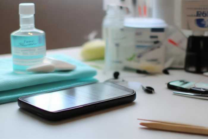 电子产品外壳发粘怎么处理 - 电子产品外壳发粘怎么处理好