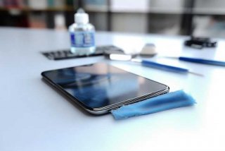 电子产品胶怎么除（电子产品上的油渍怎么去除）