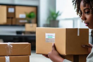 京东电子产品要本人签收吗（京东电子产品要本人签收吗安全吗）