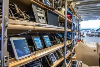 电子产品可以托运上飞机吗、电子产品可以托运上飞机吗国内