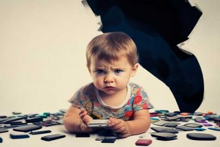 电子产品对人的危害作文、电子产品对人的危害作文英语