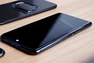 一千块左右的电子产品；一千块钱左右的电子产品