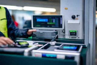 电子产品过安检有辐射吗；电子产品过安检有辐射吗有辐射吗