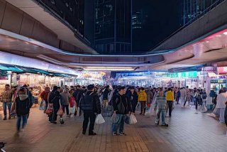 华强北电子产品批发市场地铁出口、华强北电子市场在哪个地铁出口