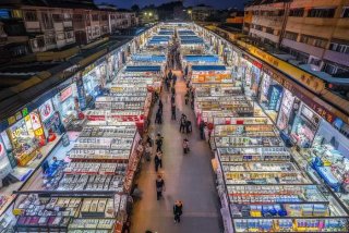 成都电子产品批发市场、成都电子产品批发市场在哪里？