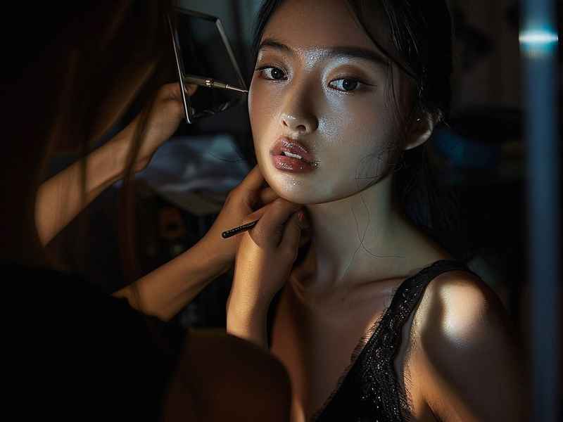 剧组化妆师真实生活，剧组化妆师真实生活视频