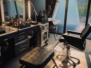 剧组化妆师真实生活，剧组化妆师真实生活视频