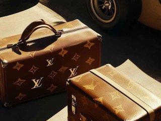 奢侈品图片生活照高清（奢侈品图片生活照高清朋友圈）