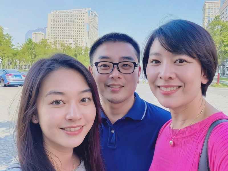 颜丙燕和家人生活照 - 颜丙燕个人生活 颜丙燕和家人生活照 - 颜丙燕个人生活