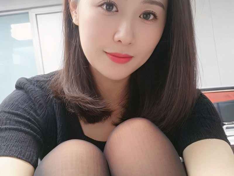 西安亿杰刘蕾的生活照,西安亿杰控股集团 西安亿杰刘蕾的生活照,西安亿杰控股集团