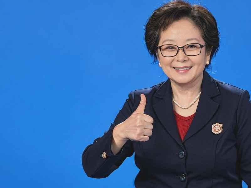朗诵我微笑着走向生活;朗诵我微笑着走向生活的视频一等奖 朗诵我微笑着走向生活;朗诵我微笑着走向生活的视频一等奖