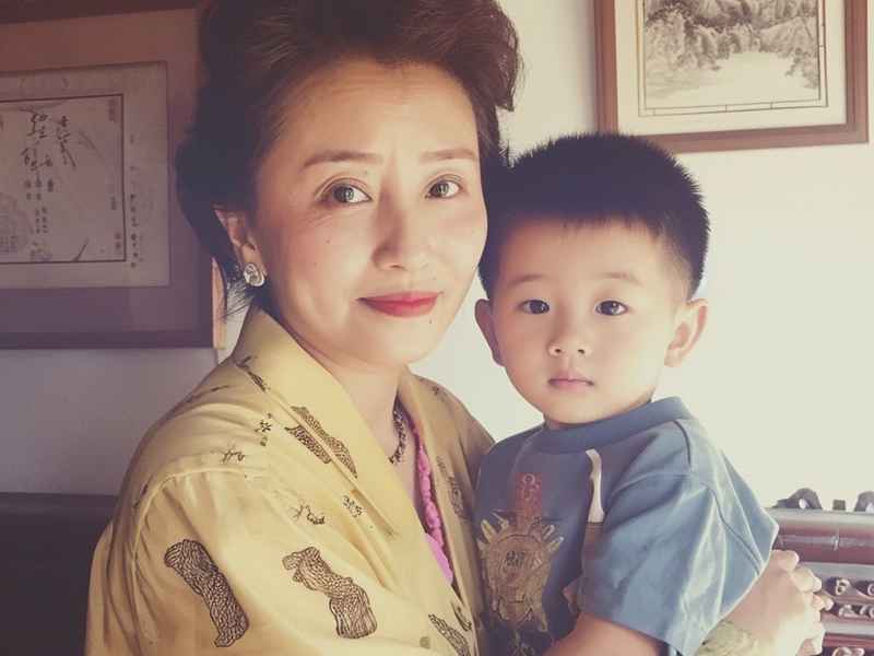 张柏芝晒孩子生活照;张柏芝晒孩子生活照视频 张柏芝晒孩子生活照;张柏芝晒孩子生活照视频
